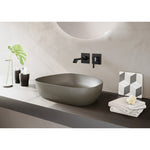 Vitra A4278239 Outline_washbasin_horizontal_close_up___Outline_lavabo_yatay_yak_n_ekim_2022_01_b38f64d628a619a782bb1efbabcdb8c379674145-2.jpg