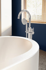 Vitra A42898 Origin_Classic_bath_mixer_vertical_close_up_Origin_Classic_banyo_bataryas_dikey_yak_n_ekim_2023-1.jpg