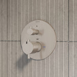 Vitra A4267234 Origin_thermostatic_bath_mixer_square_close_up_Origin_termostatik_banyo_bataryas_kare_yak_n_ekim_2023_03-1.jpg