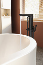 Artema A4274136 Root_bathtub_mixer_vertical_functional_close_up_Root_k_vet_bataryas_dikey_fonksiyonel_yak_n_ekim_2023_3-1.jpg